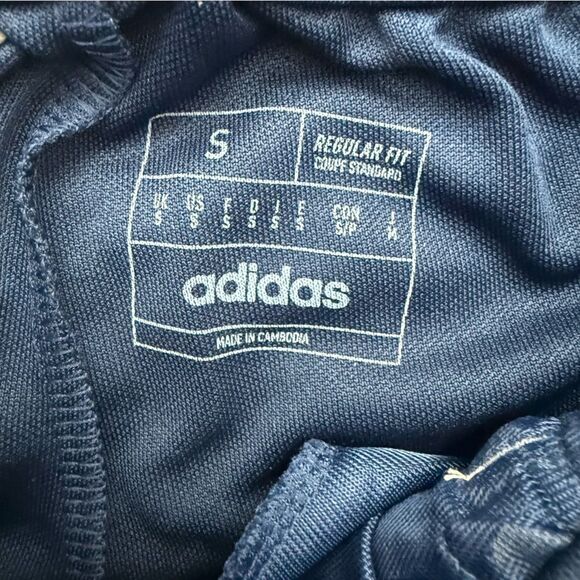 NWT Adidas Tiro 24 Sweatpants Navy Blue Signature Stripes Men’s Small IR9343 - Picture 3 of 8